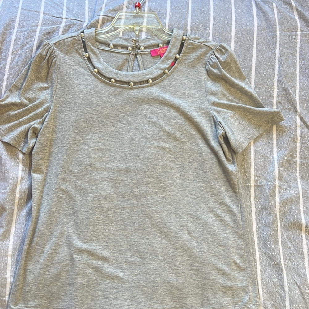 Short Sleeve Grey Tee/Blouse with Pearl Details